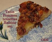 Des pommes reinette du jardin du voisin(offerte gracieusement), des noisettes de Tonton Jacques et un sachet de raisin sec retrouver par hasard au fond du placard....
