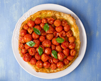 Oubliez la pâte feuilletée ou brisée : cette astuce toute simple va faire croustiller votre tarte à la tomate