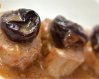 Le filet mignon de porc est une viande tendre et délicate, qu"il ne faut pas trop cuire. L"association avec le pruneau fonctionne très bien, mais prenez des pruneaux…