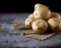 Cette méthode toute simple pour éviter que les pommes de terre germent rapidement