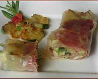 Feuilles de brick farcies au jambon et courgette.