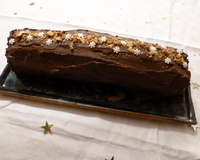 Bûche chocolat noisettes caramélisées
