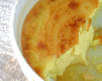 Voilà un super bon dessert que ma grand mère a l'habitude de faire, au niveau des ingrédients comme de la préparation, il n'y a rien de plus simple!