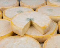 Rappel de produit : des reblochons de Savoie vendus chez Intermarché contaminés par la bactérie E.Coli