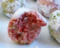 Les amarettis ont un gout assez proche des macarons. Il s'agit de biscuits d'origine italienne
