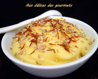 Purée de pommes de terre au safran et sésame
