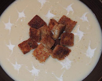 Velouté de panais à la crème et ses croûtons grillés