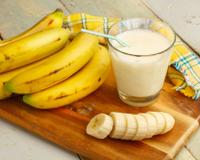 "Milk shake au yaourt et à la banane