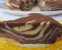 Ce gâteau marbré est très original avec sa présentation zébrée. Les couches vanille et chocolat se marient très bien.