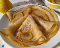 Crêpes fourrées aux poires