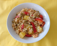 Riz sauté à l'ananas