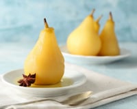 Poires pochées au thé