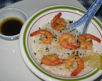 Riz aux crevettes et curry économique