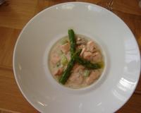 Une blanquette de veau, c'est délicieux.... mais revisitée avec du saumon à la place, c'est léger, frais...parfait pour surprendre et régaler les papilles !