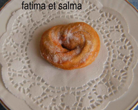 On l'appelle Churros en Espagne et Chichi en France.