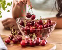 « Ne bois pas d’eau après avoir mangé des cerises » : que vaut vraiment ce conseil de grand-mère ?