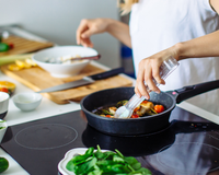 Cuisiner, c’est bon pour la santé mentale selon la science !