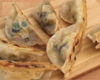 Raviolis chinois grillés à la poêle