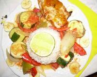 Délicieux plat exotique au riz basmati,poulet, légumes, et fruits.Facile et économique.
