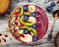 Açaï bowl et smoothie bowl : place aux petits-déjeuners healthy qu'on adore