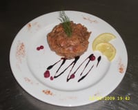 Tartare aux deux saumons et jus de soja