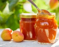 Confiture aux abricots : découvrez la recette de de Laurent Mariotte avec un petit ingrédient en plus