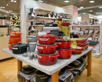 La braderie Le Creuset revient  à Paris : les dates à retenir pour s'offrir la célèbre cocotte en fonte à prix cassé