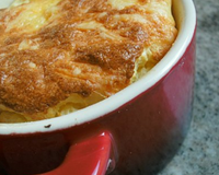 Soufflé à la cancoillotte en cocotte