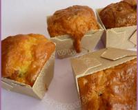De petits cakes salés parfaits avec une entrée.