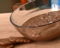 Variez les plaisirs des pâtes à tartiner avec cette pâte de spéculoos maison. Vous allez adorer !