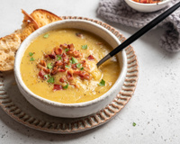 Ce trio carotte, cheddar et lard croustillant, est la meilleure façon d’aimer encore plus la soupe