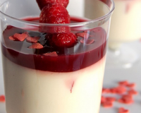 Verrines panna cotta fruitée