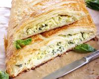 Je vous propose cette recette ultra simple rapide et délicieuse de mini tourtes aux épinards et au fromage de chèvre.