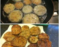 Les beignets d'aubergine, à manger en entrée froide ou tiède ou en apéritif.