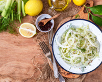 Salade de fenouil au citron : la recette parfaite pour faire le plein de vitamines, prête en 5 minutes seulement !