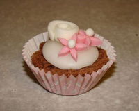 Cupcakes au chocolat et fondant pâtissier