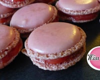 Macarons fraise Tagada traditionnels