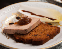 Conseils foie gras : cuisson, assaisonnement, accompagnement... Tout savoir sur le foie gras pour un Noël réussi