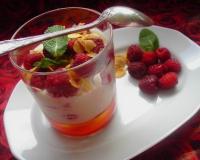 Tiramisu aux framboises et menthe fraîche