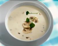 “Très facile et toujours réussi” : pour un délicieux velouté de champignons, testez cette recette conseillée par les lecteurs de 750g !