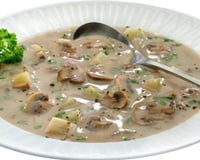 Potage aux champignons et pommes de terre