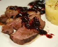 Québécoise de coeur pour avoir vécu 22 ans au Québec, j'ai voulu dans cette recette associer deux ingrédients chers à mon coeur, la canneberge (dont la récolte se situe…
