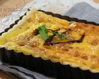 Quiche au poulet tandoori et pignons de pin