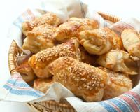 Une recette toute simple et rapide pour ces amuses bouches au fromage de brebis Etorki.