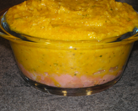 Petite cocotte de purée endive-potiron sur lit de saumon fumé