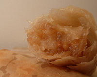 Un classique de la cuisine orientale détourné !A servir tiède avec, pourquoi pas, une boule de glace à la vanille. Cette recette remporte la 8éme place du concours Pomme…