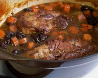 Filet mignon au sirop de Liège, bière et pruneaux