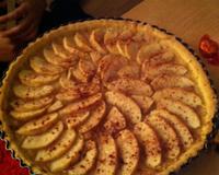 Tarte aux pommes.