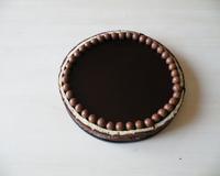 Délicieux entremet à la vanille, au chocolat et au café pour les gourmands.