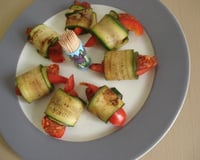 Roulés de courgette au chorizo et aux poivrons